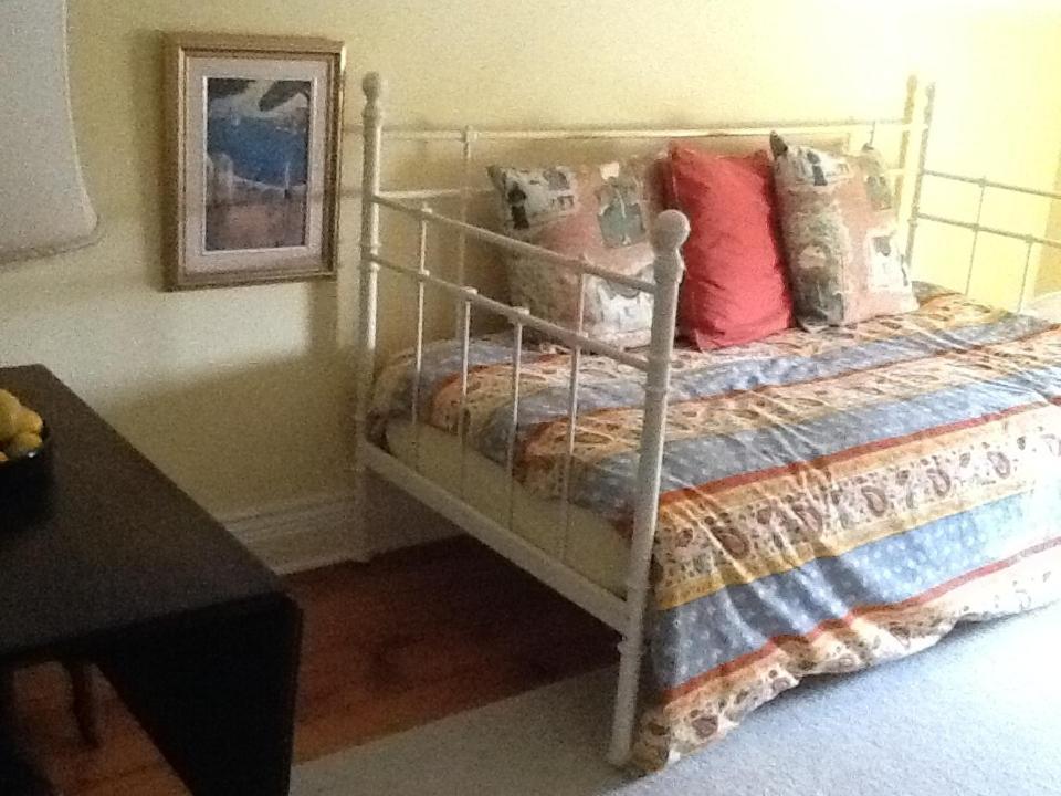 Bed and Breakfast MacKechnie House Cobourg Zimmer foto
