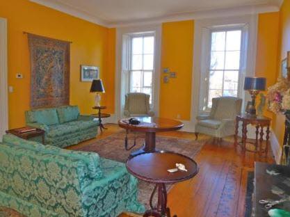 Bed and Breakfast MacKechnie House Cobourg Exterior foto
